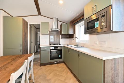 undefined, Ferry Road, Littlehampton
