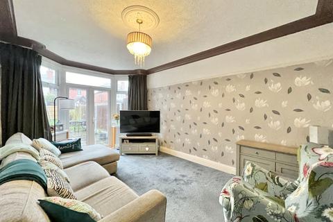 4 bedroom semi-detached house for sale, Argyll Road, North Shore FY2
