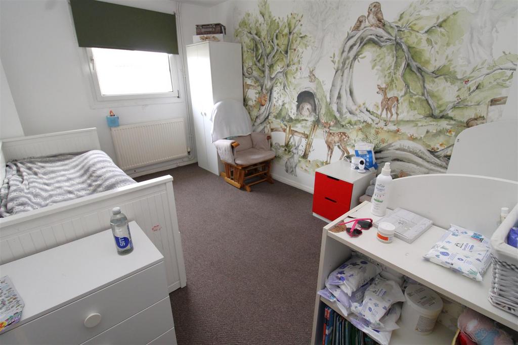 Bedroom 1.JPG