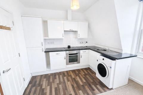 1 bedroom flat to rent, Seaside Road, Eastbourne BN21