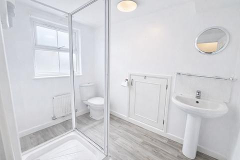 1 bedroom flat to rent, Seaside Road, Eastbourne BN21