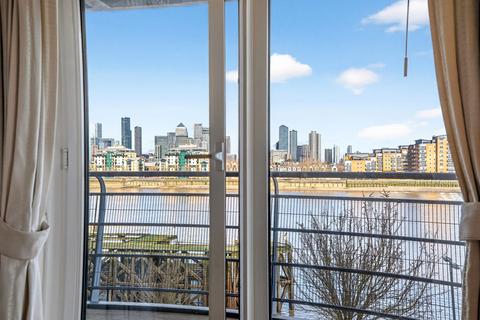2 bedroom apartment for sale, Glaisher Street, London, SE8
