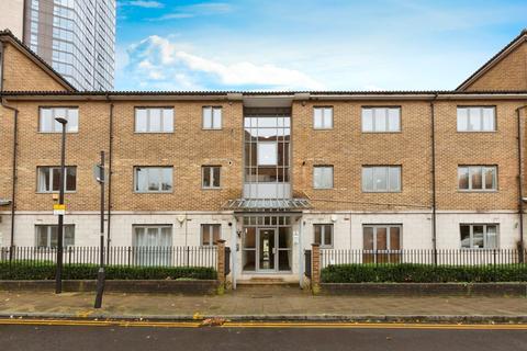 2 bedroom terraced house for sale, 5 Grenade Street., London, E14