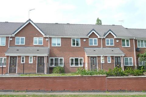 3 bedroom mews to rent, Queen Elizabeth Road, Nuneaton