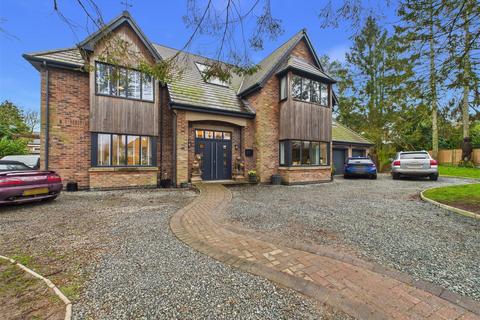 5 bedroom detached house for sale, Beverley Road, South Cave