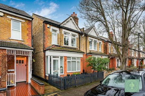 4 bedroom semi-detached house for sale, Solna Road, Winchmore Hill, London, N21