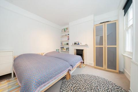 undefined, Addison Gardens, London W14