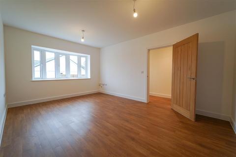 undefined, Llys y Felin, Kidwelly SA17