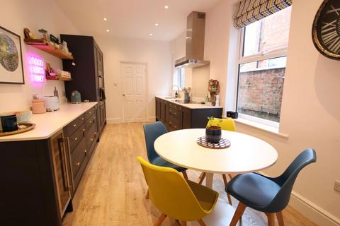 3 bedroom terraced house for sale, Cedar Road, Northampton NN1