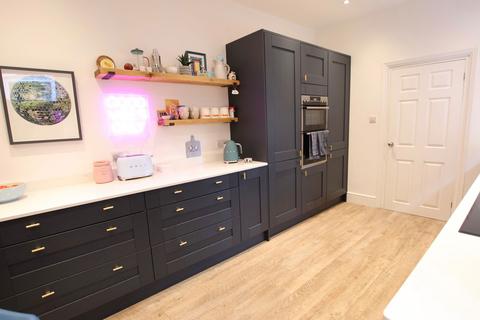 3 bedroom terraced house for sale, Cedar Road, Northampton NN1