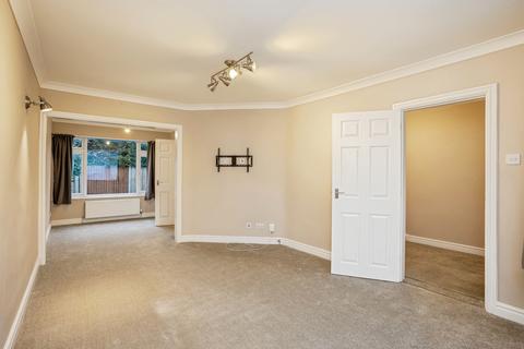 3 bedroom semi-detached house for sale, Cherry Road, Blaby, LE8