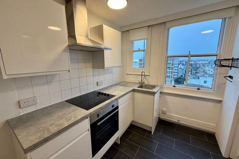 Fourth Avenue, Hove BN3