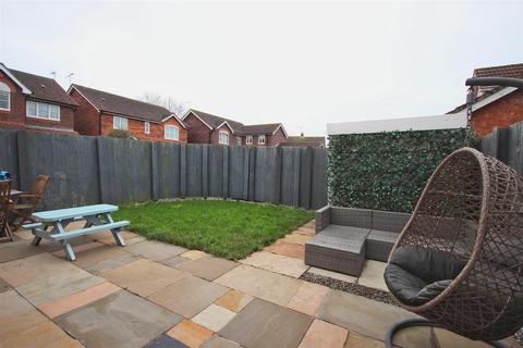 undefined, The Hawthorns, Long Riston