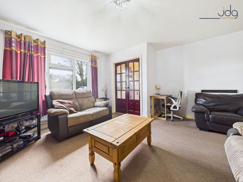 Spacious Lounge