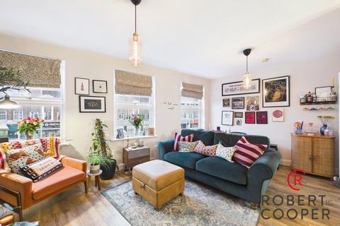 3 bedroom apartment for sale, Field End Road, Pinner, HA5