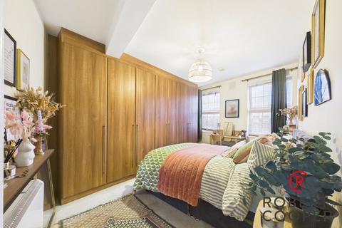 3 bedroom apartment for sale, Field End Road, Pinner, HA5
