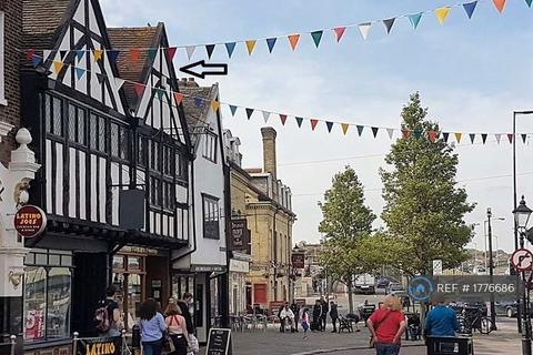 undefined, High Street, Rochester, ME1
