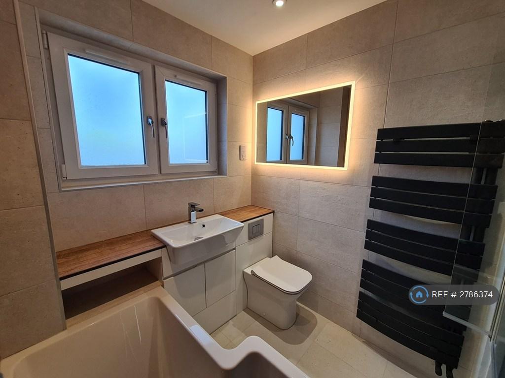 Bathroom 3