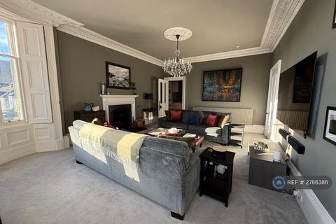 undefined, Grosvenor Street, Edinburgh, EH12
