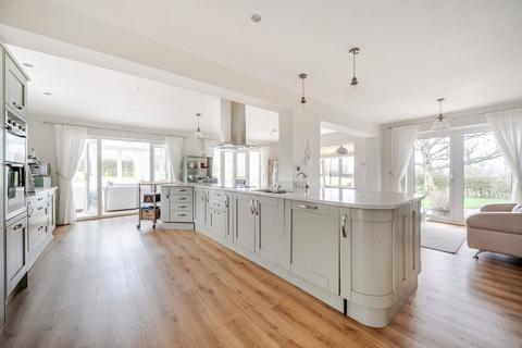 4 bedroom detached house for sale, Common Lane, Mappleborough Green, Studley, Warwickshire, B80