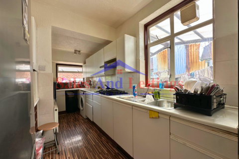 undefined, St. Michaels Crescent, Luton LU3