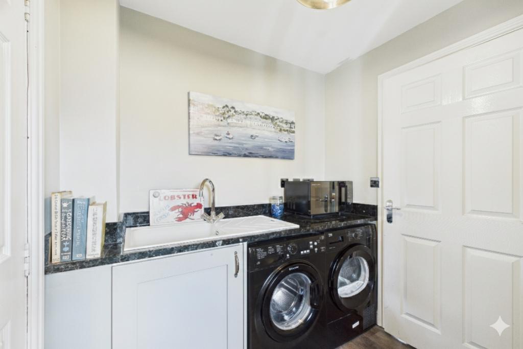 Highly functional and well-appointed utility room