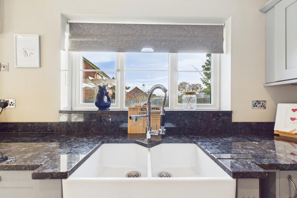 Striking and full of character and high spec kitch
