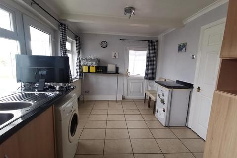 2 bedroom house to rent, Rodbourne Road, Birmingham