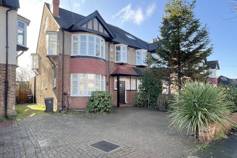 undefined, Buxton Drive, New Malden