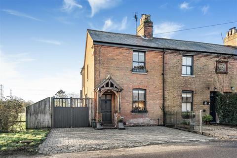 3 bedroom end of terrace house for sale, Verney Junction, Buckingham