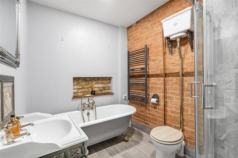 3 bedroom end of terrace house for sale, Verney Junction, Buckingham
