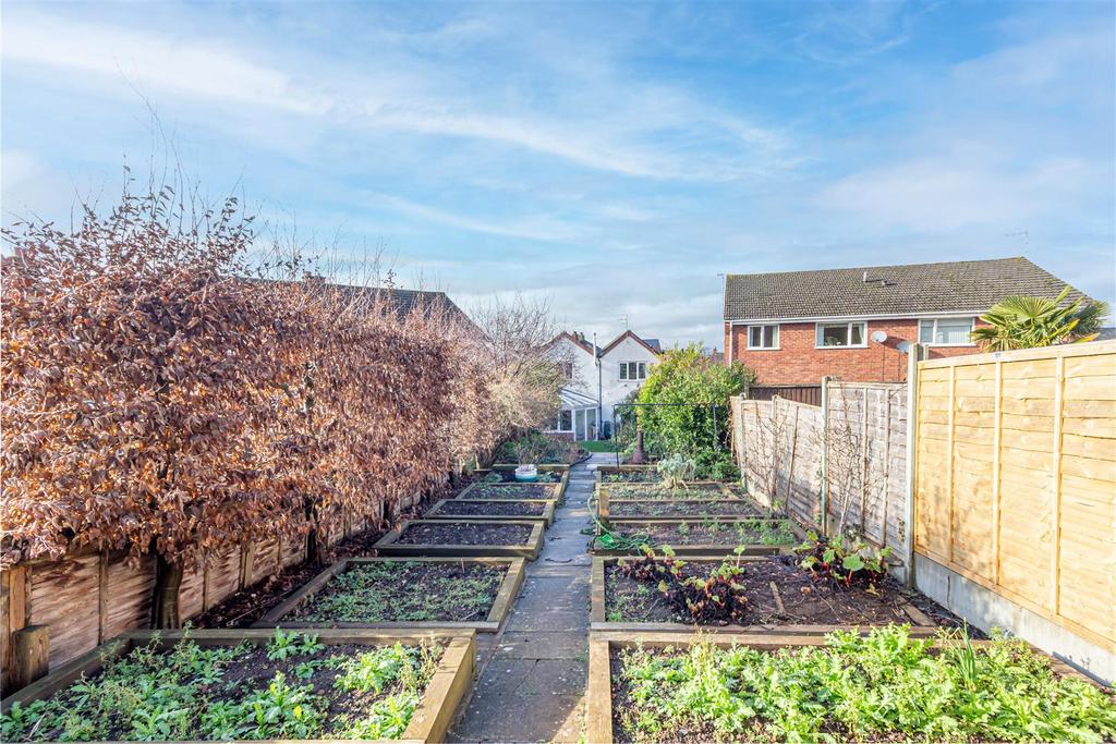 Garden-4.jpg