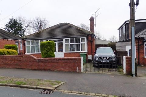 2 bedroom detached bungalow for sale, Bell Mount View, Leeds LS13