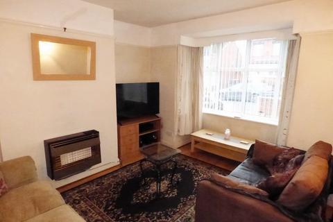 2 bedroom detached bungalow for sale, Bell Mount View, Leeds LS13