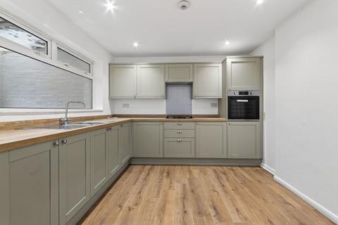 3 bedroom terraced house for sale, Shelley Road, Wellingborough NN8