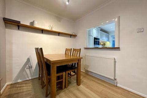 3 bedroom terraced house for sale, Salesbury Drive, Billericay CM11