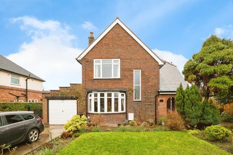 3 bedroom detached house for sale, Wood Street, Deeside CH5
