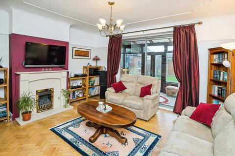 3 bedroom detached house for sale, Wood Street, Deeside CH5