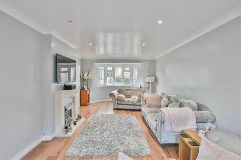 4 bedroom detached house for sale, Selwood Road, Brentwood CM14