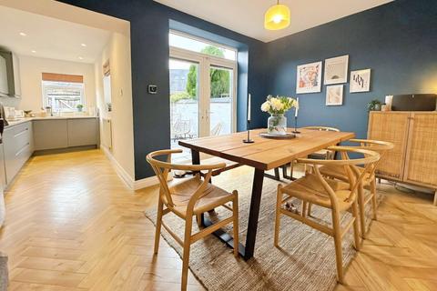 2 bedroom terraced house for sale, Place Road, Broadheath, Altrincham, Greater Manchester, WA14