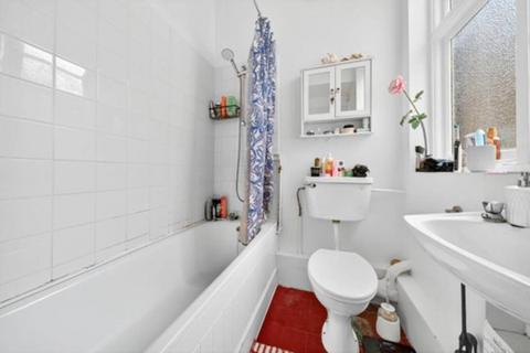 1 bedroom flat to rent, Lansdowne Way, Stockwell, London, SW8