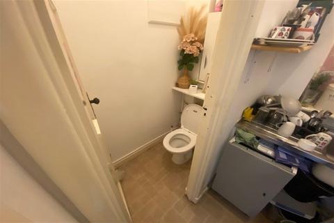 undefined, London Road, Leigh on Sea