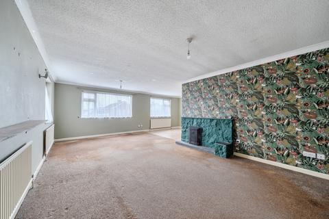 3 bedroom bungalow for sale, Williamson Road, Lydd on Sea, Romney Marsh, Kent, TN29