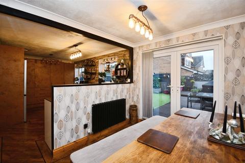 undefined, Ascott Close, Hull