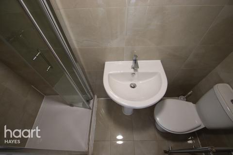 1 bedroom semi-detached house to rent, Western Road, SOUTHALL