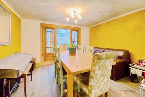 4 bedroom semi-detached house for sale, Imperial Avenue, Braunstone, LE3