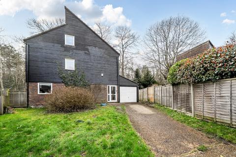 6 bedroom detached house for sale, Northcott, Bracknell, Berkshire