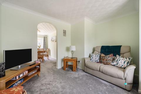 3 bedroom semi-detached house for sale, Llys Warner, Llanelli
