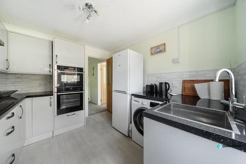 3 bedroom semi-detached house for sale, Llys Warner, Llanelli