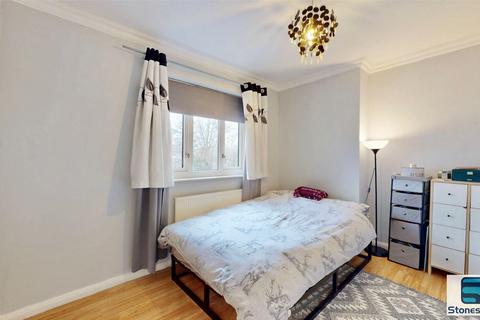 undefined, Marsh Green Road, Dagenham, RM10